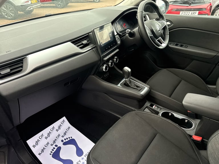 2020 Renault Captur 1.3 TCE 130 Iconic 5dr EDC HATCHBACK PETROL Automatic