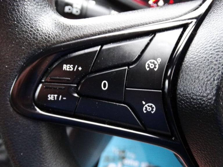 2022 Renault Trafic SL28 Blue dCi 130 Business Van PANEL VAN DIESEL Manual