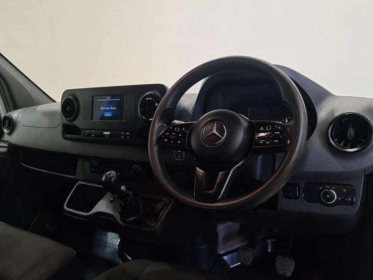 MERCEDES-BENZ SPRINTER 2.0 315 CDI PROGRESSIVE L3 RWD 150 BHP TIPPER DIE