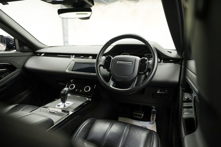 2020 Land Rover Range Rover Evoque 1.5 P300e R-Dynamic S 5dr Auto ESTATE PETROL/ELECTRIC Automatic