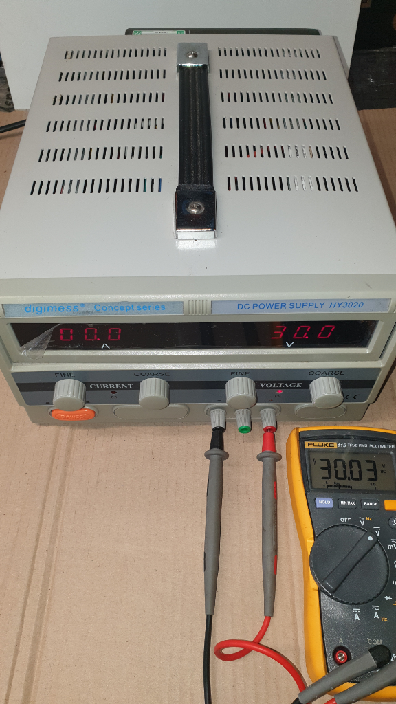 Bench power supply (professional 30v 20a)