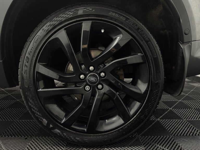 2017 Land Rover Discovery Sport 2.0 TD4 HSE Dynamic Lux Auto 4WD Euro 6 (s/s) 5dr ESTATE Diesel A...