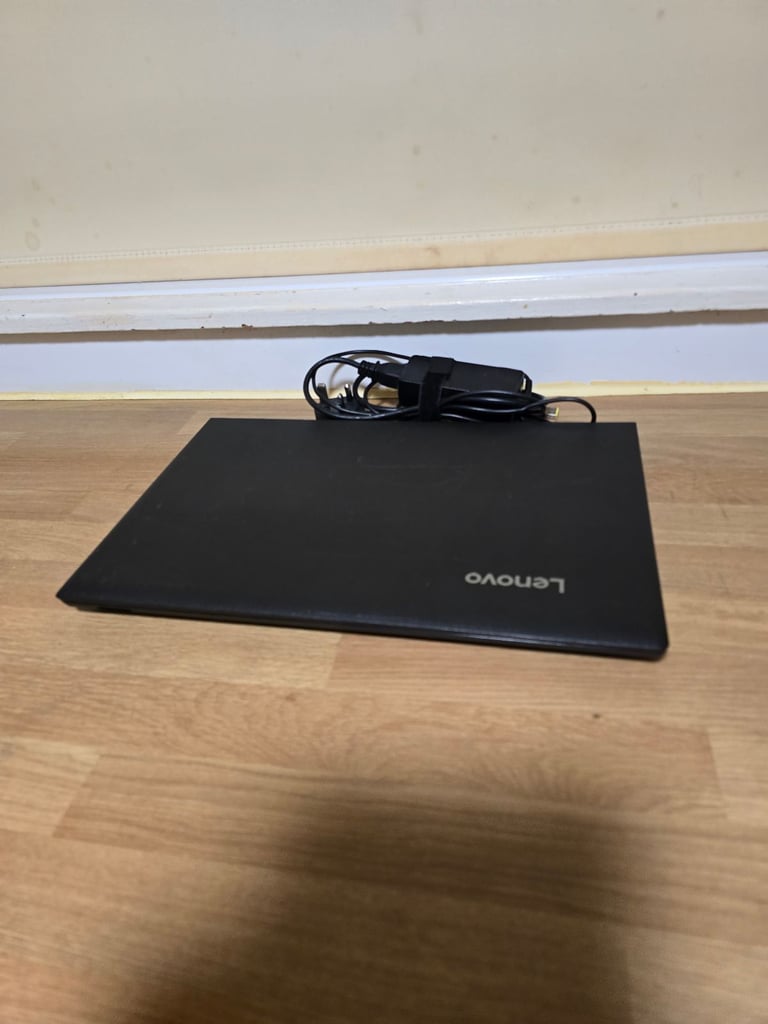 Lenovo laptop i5 8gb ram 256gb ssd 