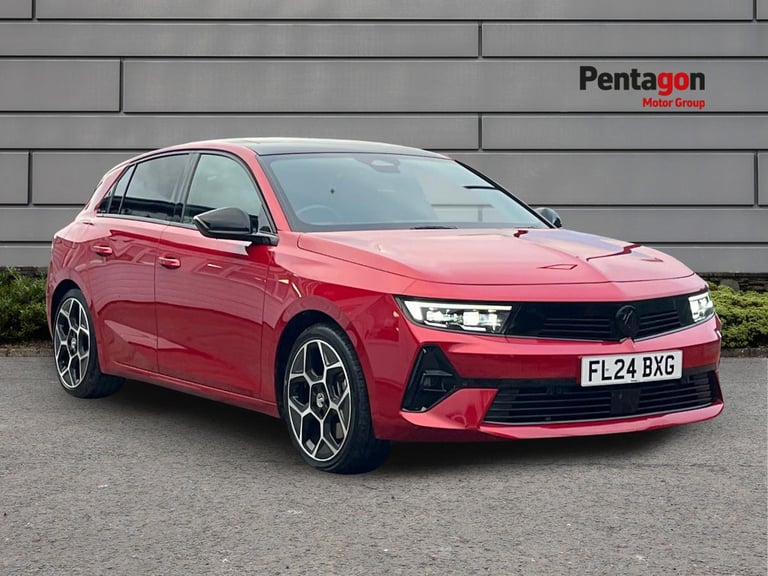  Vauxhall Astra 1.6 12.4kwh Ultimate Hatchback 5dr Petrol Plug In Hybrid Auto