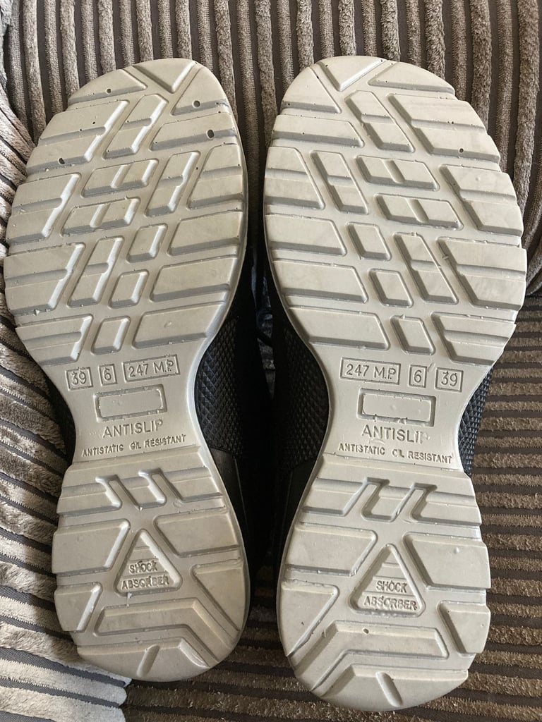 U POWER YUKON S2 SAFETY TRAINERS BRAND NEW SIZE 6