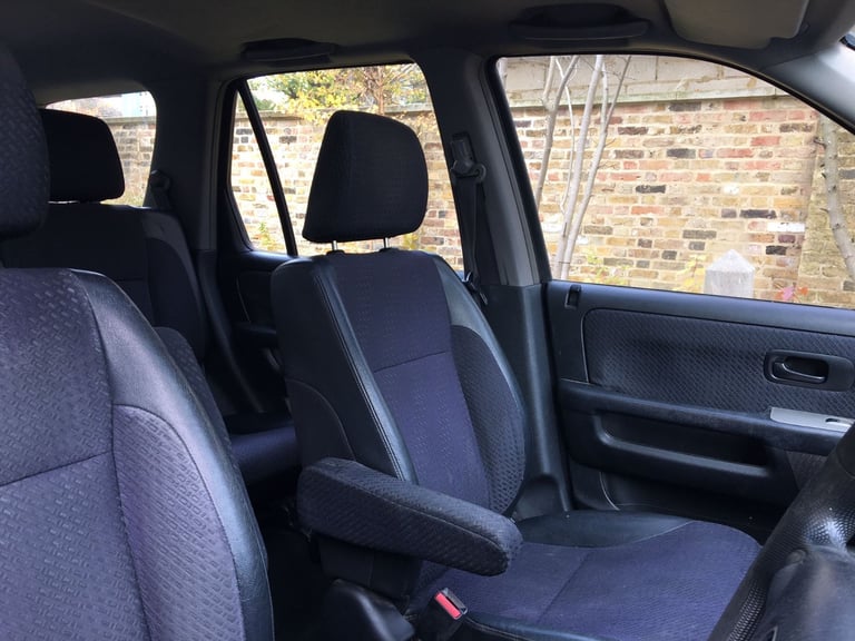 Honda CRV 2.0 Auto - Ulez Free - Year MOT - Full Service History - Estate Jeep - 4 by 4 - SUV CR-V