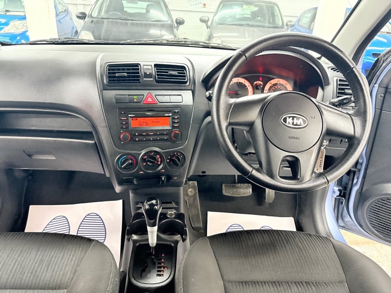 2011 Kia Picanto 1.1 2 5dr Auto HATCHBACK Petrol Automatic