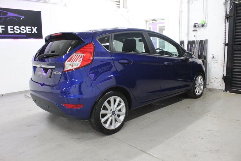 2017 Ford Fiesta 1.0T EcoBoost Titanium Euro 6 (s/s) 5dr HATCHBACK Petrol Manual