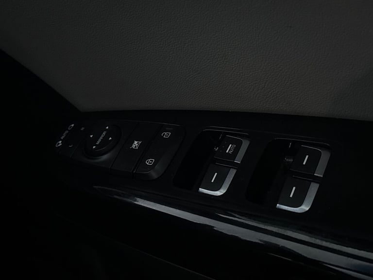 2017 Kia Sportage 1.6T GDi GT-Line 5dr DCT Auto [AWD] SUV PETROL Automatic