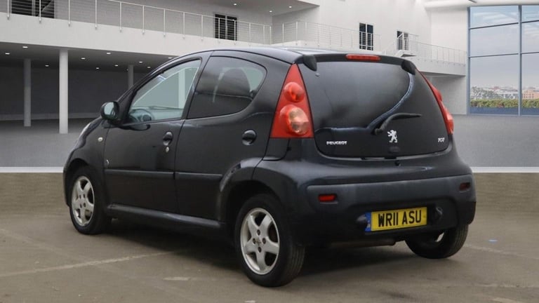 Peugeot, 107, Hatchback, 2011, Manual, 998 (cc), 5 doors
