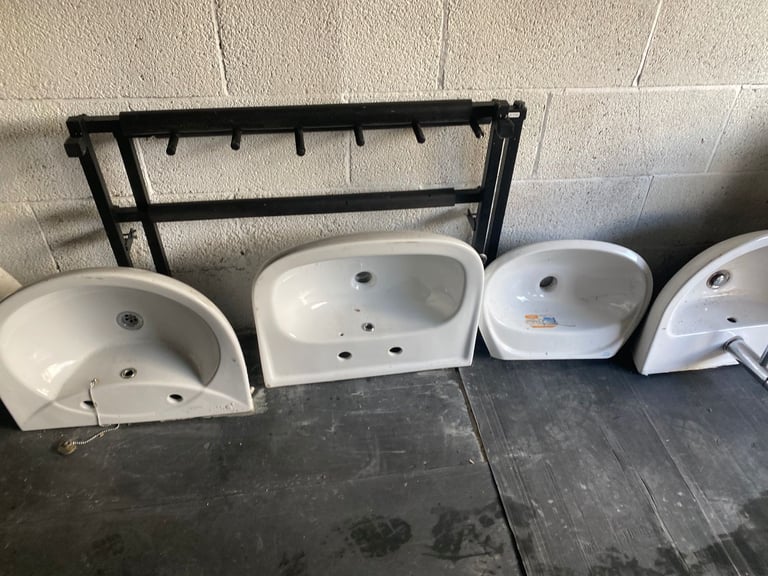 image for 4 sinks all for £20