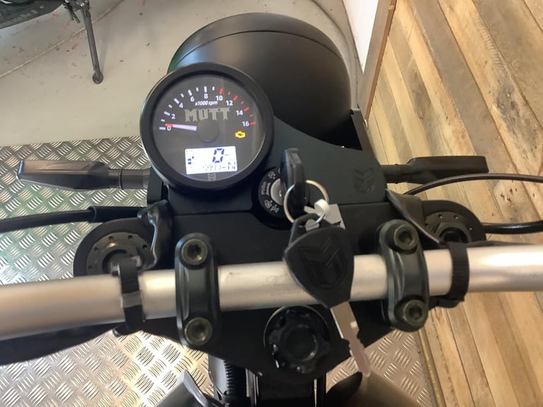 Mutt GT-SR 125