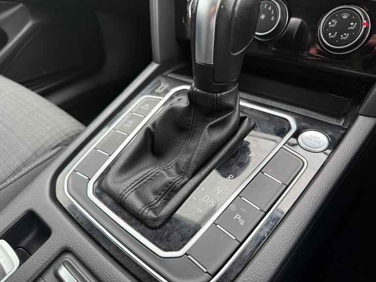 2020 Volkswagen Passat SE NAV TDI DSG Saloon Diesel Automatic