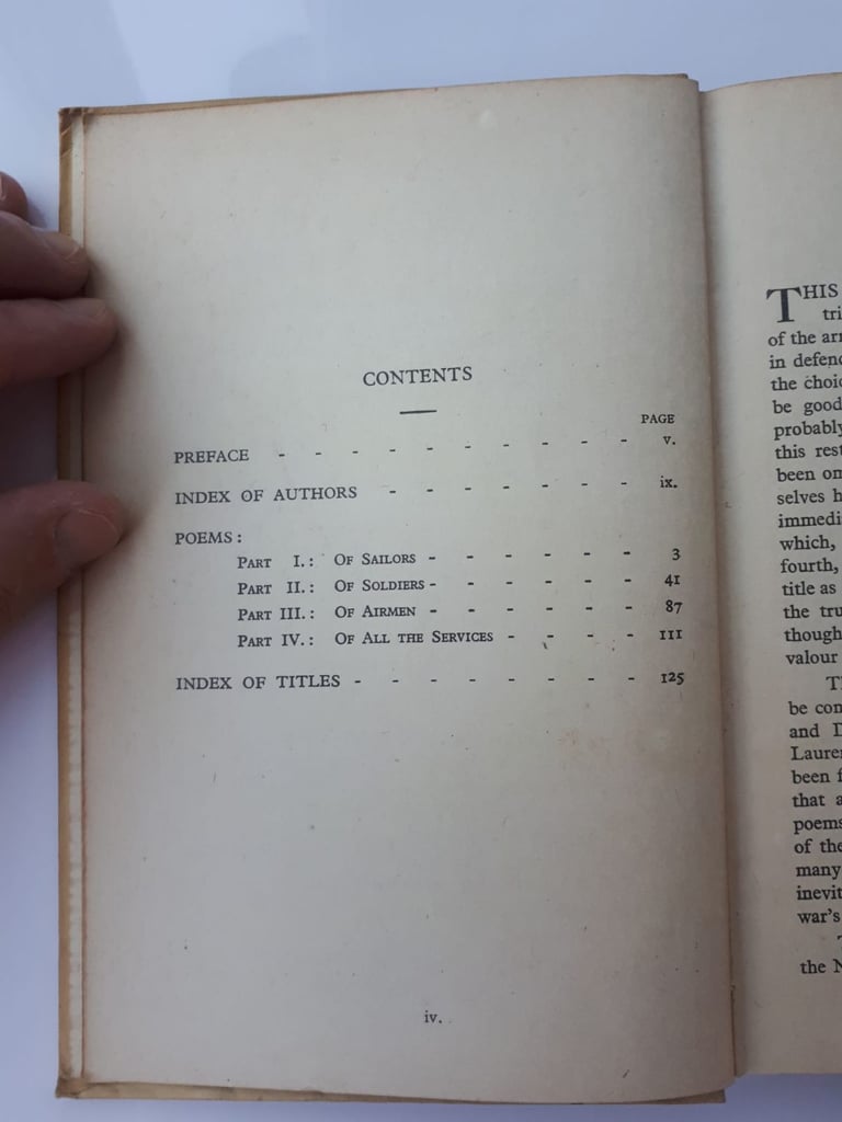 Verse of valour: an anthology of shorter war poems of Sea Land Air poetry War WWI & II, bravery