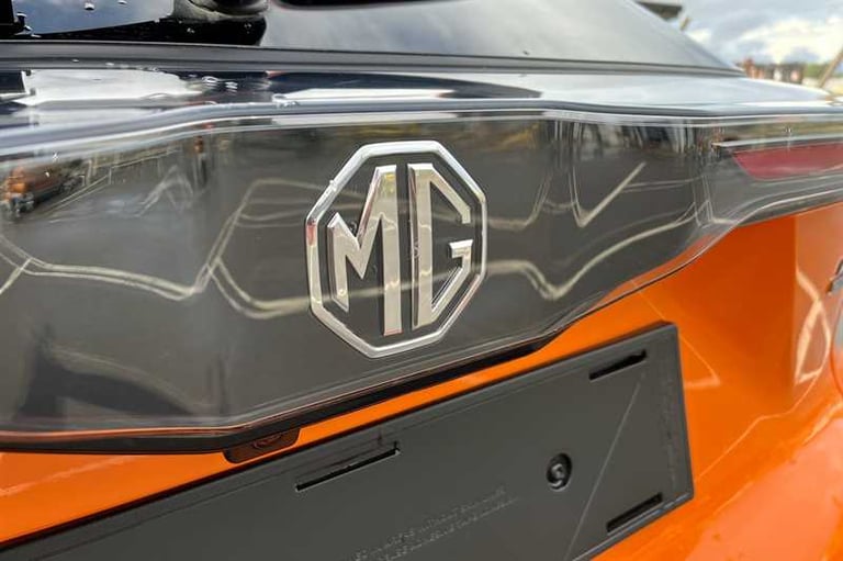2025 MG MG4 64kWh Trophy Long Range Hatchback 5dr Electric Auto (203 ps) Hatchback Electric Autom...