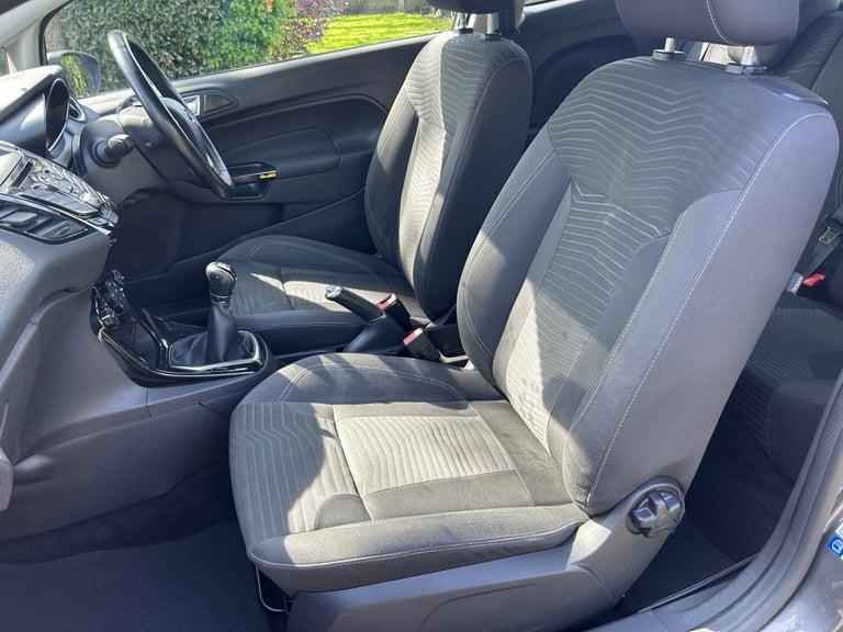 2015 Ford Fiesta 1.0 EcoBoost Zetec 3dr HATCHBACK Petrol Manual