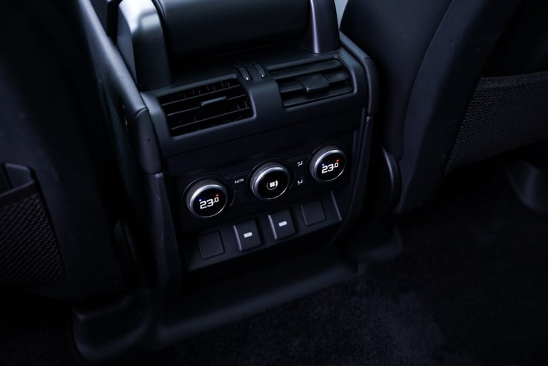 2024 Land Rover Defender 110 2.0 P400e 15.4kWh XS Edition SUV 5dr Petrol Plug-in Hybrid Auto 4WD ...