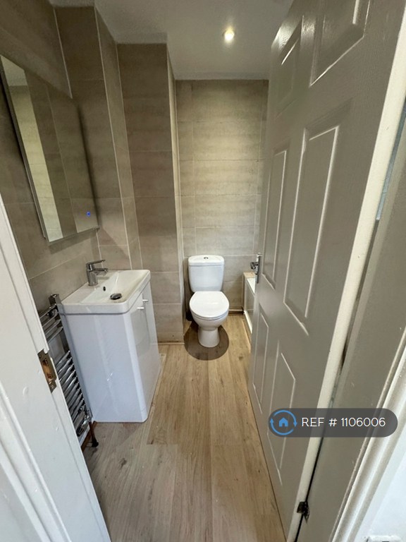 1 bedroom house in Penny Lane, Liverpool, L18 (1 bed) (#1106006)