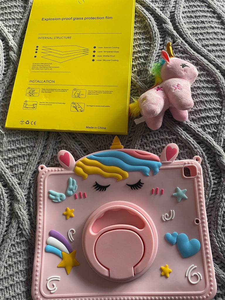  Ng5 new unicorn soft  keyring . Ipad 6th/5th Generation Case iPad Air 2 Case