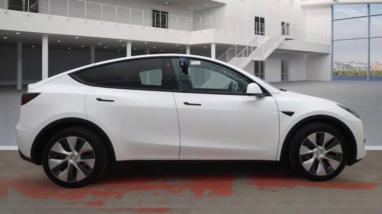 2022 Tesla Model Y (Dual Motor) Long Range Auto 4WDE 5dr MPV Electric Automatic