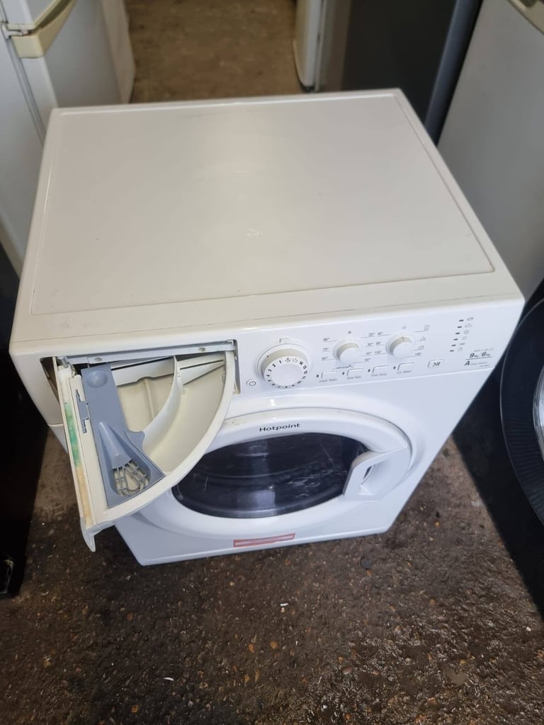 Hotpoint Washer Dryer 9/6 kg 90 Days Warranty (delivery available or collection)
