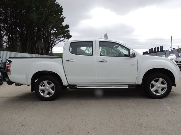 2014 Isuzu D-Max 2.5TD Yukon Double Cab 4x4 PICK UP Diesel Manual