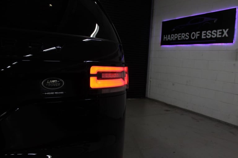 2019 Land Rover Discovery 3.0 SD V6 HSE Luxury Auto 4WD Euro 6 (s/s) 5dr ESTATE Diesel Automatic