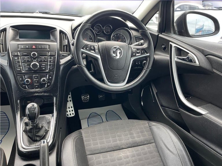 2013 Vauxhall Astra 1.4T SRi Euro 5 (s/s) 3dr Petrol