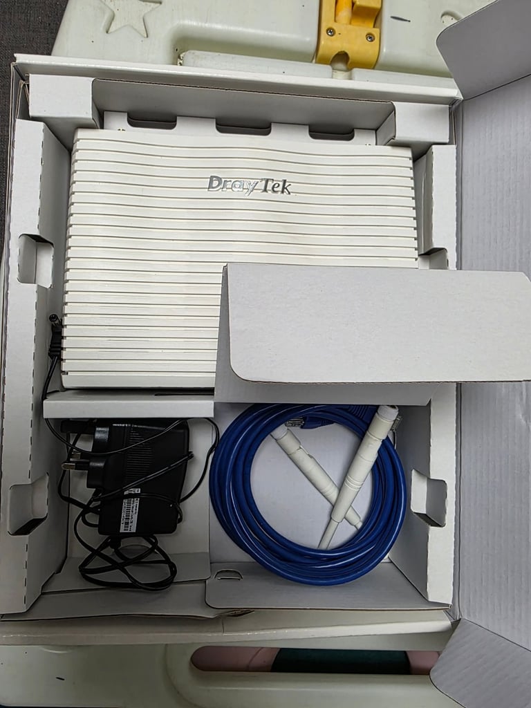 image for DrayTek Vigor 2862n VDSL2 Security Firewall  Quad-WAN Dual Band Wi-Fi Router