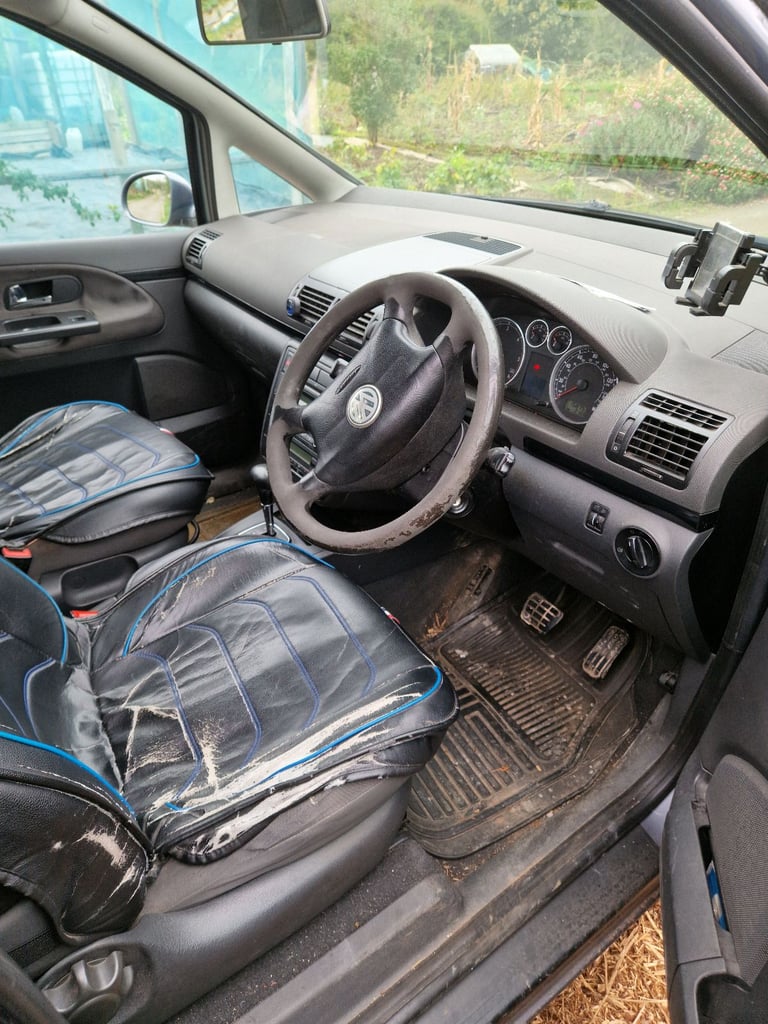 2009 Volkswagen Sharan 1.9L MPV Diesel Auto
