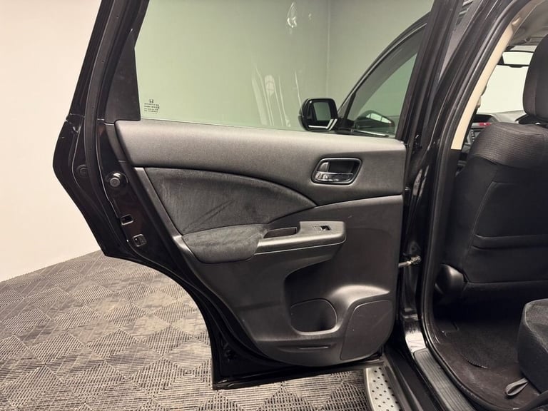 2014 Honda CR-V 2.2 i-DTEC Black Edition SUV 5dr Diesel Auto 4WD Euro 5 (150 ps) Diesel Automatic