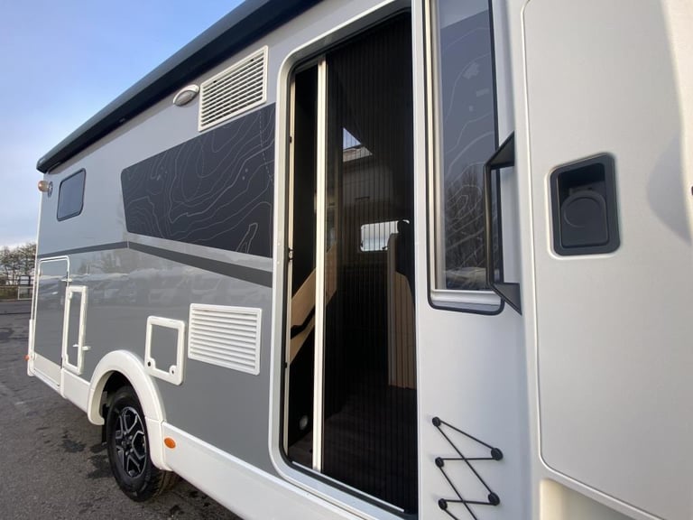 2025 SUNLIGHT T68 XX EDITION 4 BERTH MOTORHOME