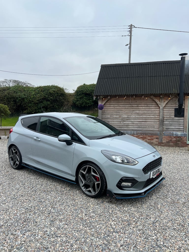 Ford, FIESTA, Hatchback, 2018, Manual, 1498 (cc), 3 doors