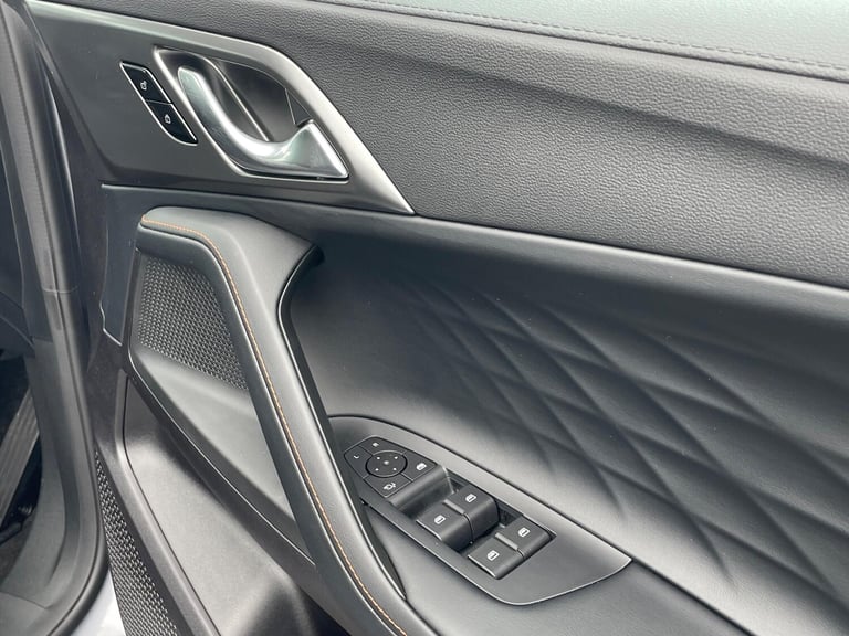 2025 MG MG HS 1.5 Hybrid+ Trophy SUV 5dr Petrol Hybrid Auto Euro 6 (s/s) (224 ps) ESTATE Petrol/E...