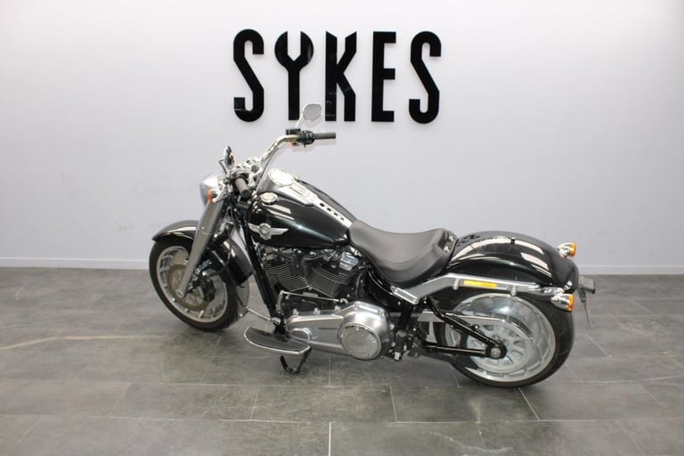 2018 Harley-Davidson FLFBS Softail Fat Boy 114 in Black Tempest