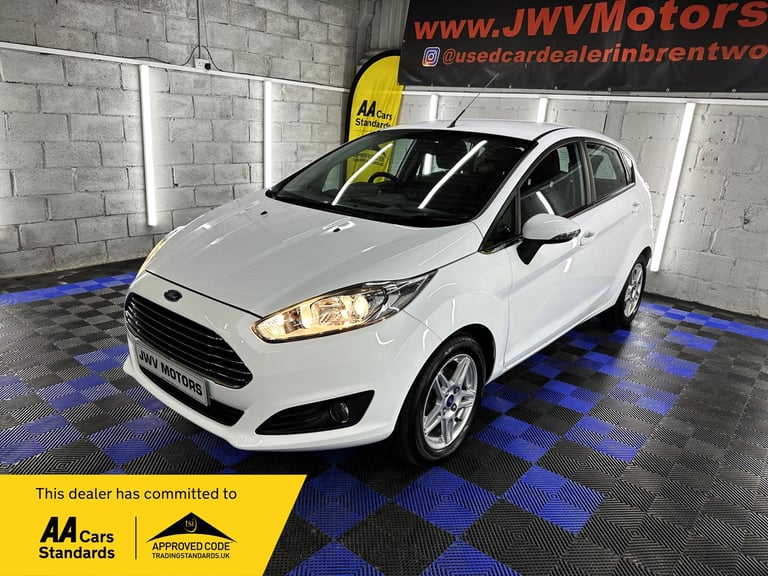 2014 Ford Fiesta 1.0T EcoBoost Zetec Hatchback 5dr Petrol Manual Euro 5 (s/s)