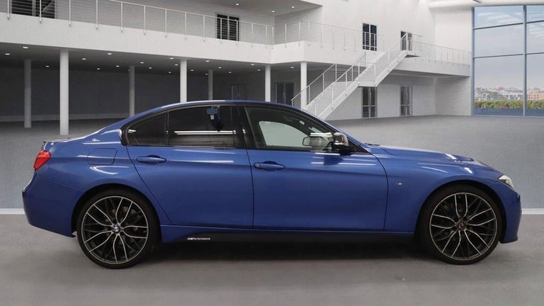 2014 BMW 3 Series 330d xDrive M Sport 4dr Step Auto SALOON DIESEL Automatic