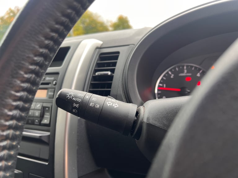 2011 Nissan X-Trail 2.0 dCi Acenta SUV 5dr Diesel Manual 4WD Euro 5 (173 ps)