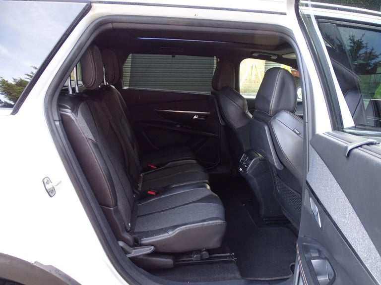 2018 Peugeot 5008 1.2 PureTech GT Line Euro 6 (s/s) 5dr HATCHBACK Petrol Manual