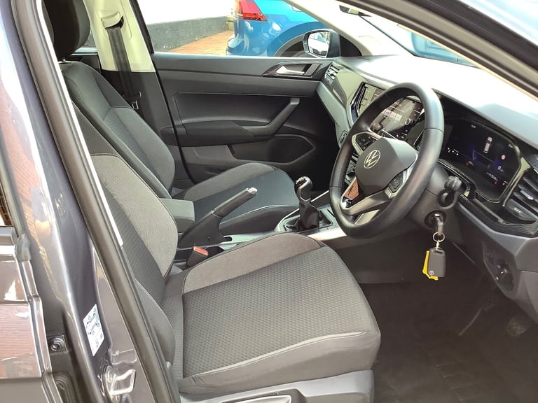2024 Volkswagen Polo LIFE Hatchback Petrol Manual