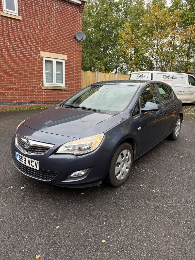 image for Vauxhall, ASTRA, Hatchback, 2010, Manual, 1398 (cc), 5 doors