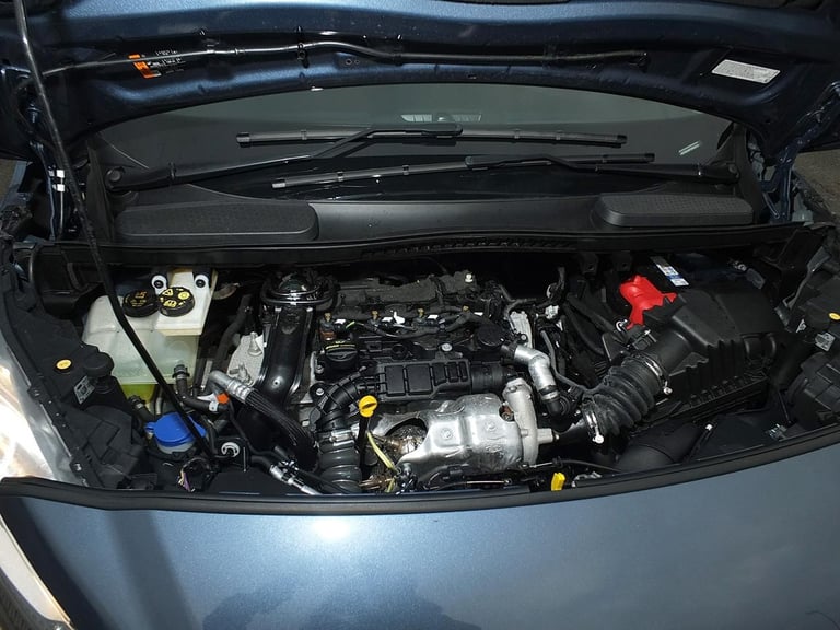 Ford Transit Connect 240 1.5 EcoBlue 100PS 'Limited' L1 Euro 6 Small Panel Van