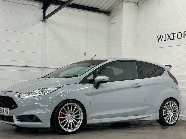 2016 Ford Fiesta 1.6T EcoBoost ST-200 Euro 6 3dr HATCHBACK Petrol Manual