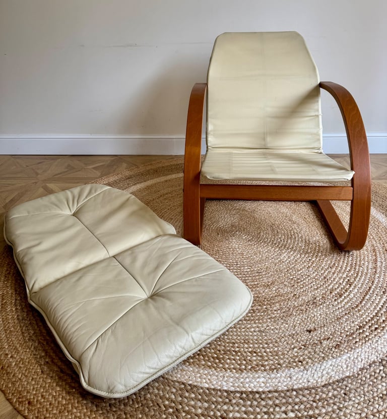 Vintage late 20th century leather Scandinavian bentwood cantilever lounge armchair 