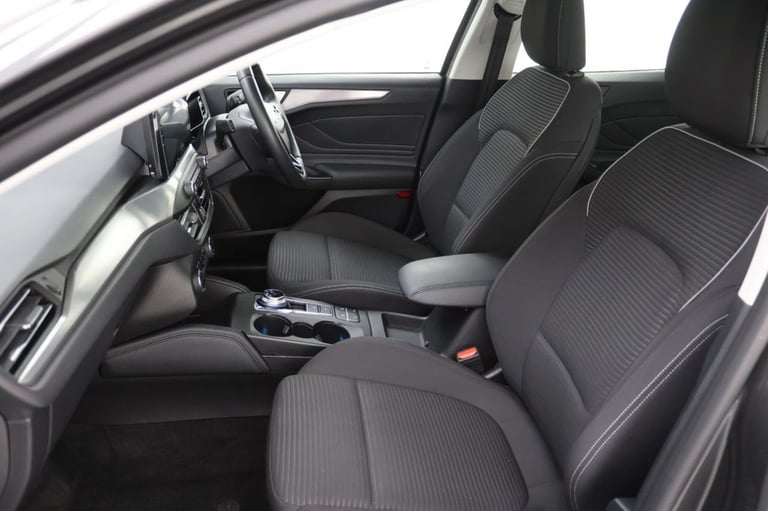 2021 Ford Focus 1.5 EcoBlue Titanium Hatchback 5dr Diesel Auto Euro 6 (s/s) (120 ps) Hatchback Di...