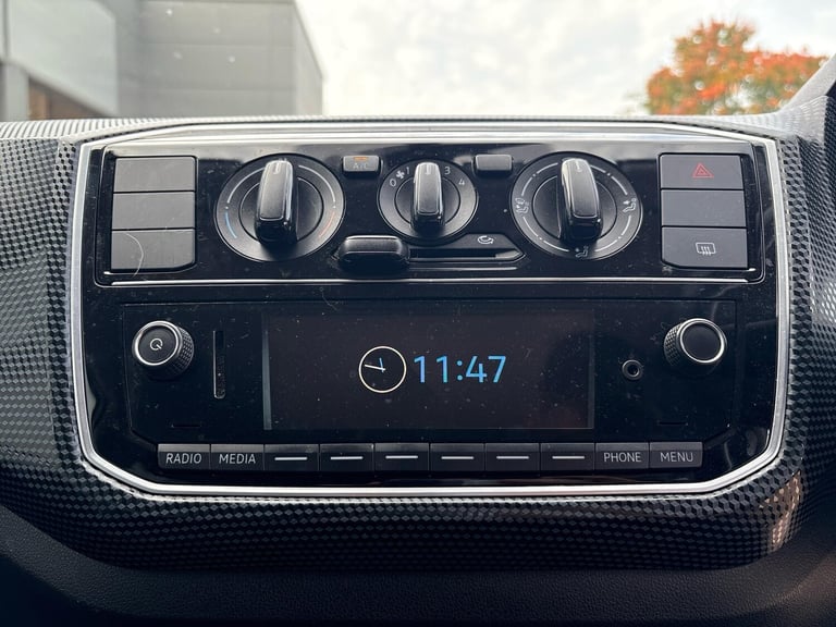 2018 Volkswagen up! 1.0 Move up! Hatchback 5dr Petrol Manual Euro 6 (s/s) (60 ps) HATCHBACK Petro...