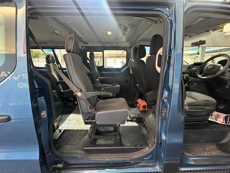 2019 Vauxhall Vivaro Vivaro  Combi CDTi S/S Minibus DIESEL Manual