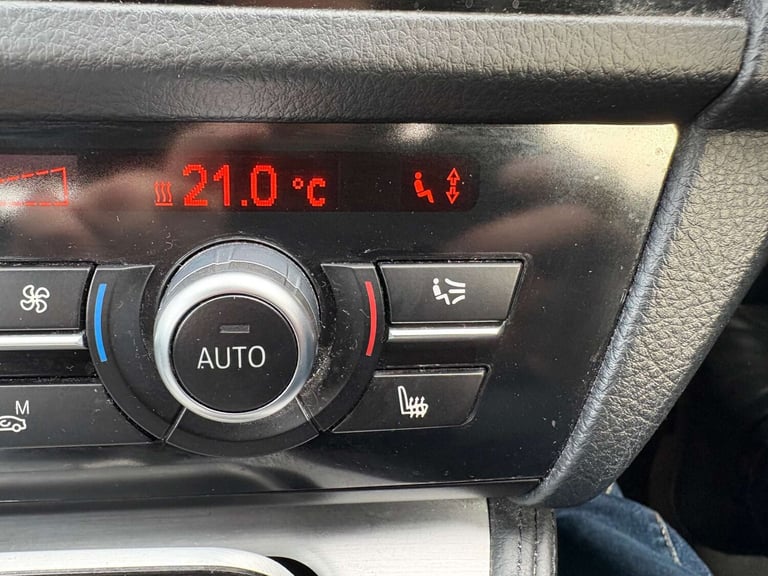 2015 BMW 5 Series 3.0 535d M Sport Auto 4dr Saloon Diesel Automatic