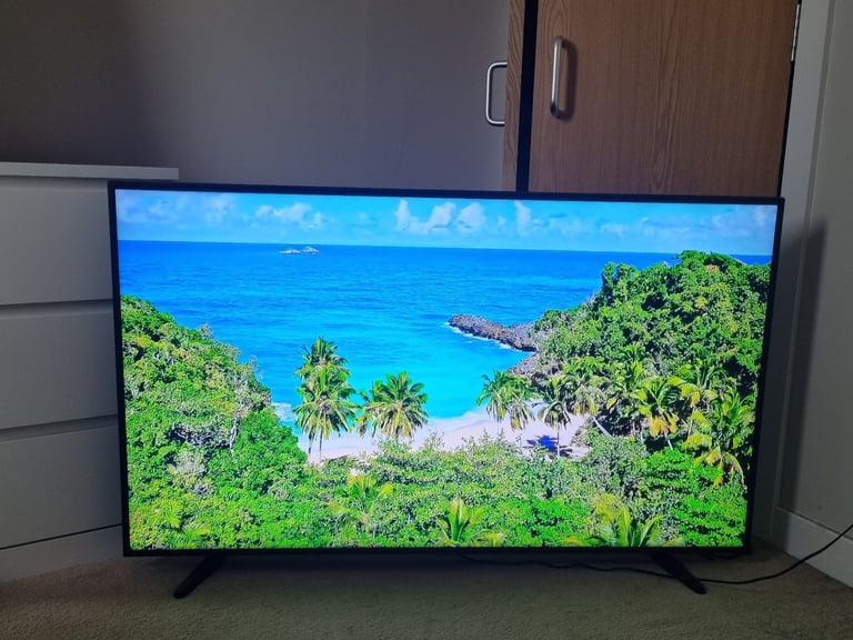 image for SAMSUNG 55" HDR ULTRA HD 4K SMART TV 