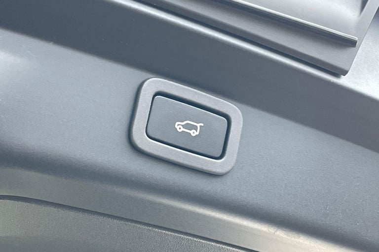 2020 Land Rover Discovery Sport 2.0 D180 MHEV R-Dynamic SE SUV 5dr Diesel Auto 4WD Euro 6 (s/s) (...